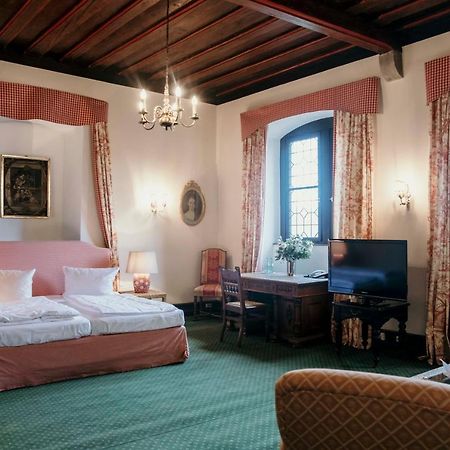 Schlosshotel Goetzenburg Jagsthausen Kültér fotó